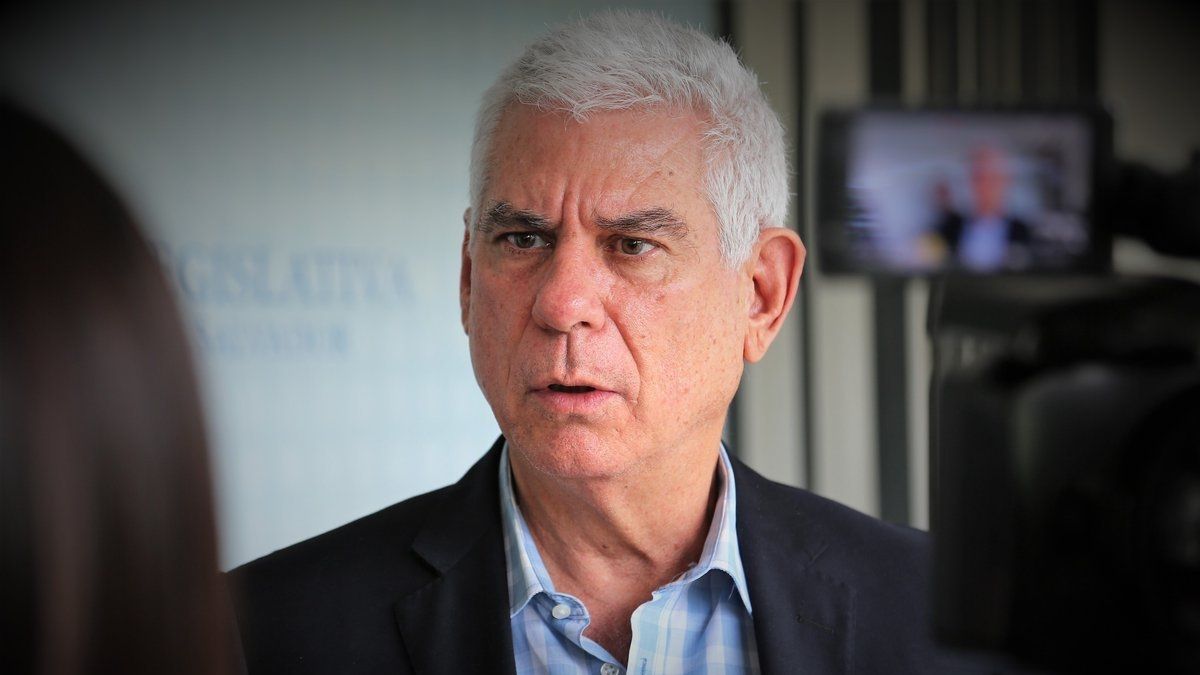 Rodolfo Parker reclama que números del Presupuesto 2021 “no cuadran” como en el gobierno de Funes rodolfo-parker-reclama-que-numeros-del-presupuesto-2021-no-cuadran-como-en-el-gobierno-de-funes